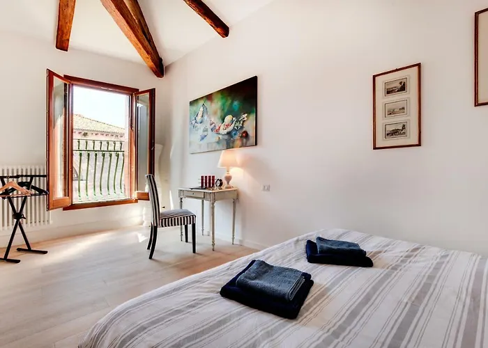 San Marcuola Apartment